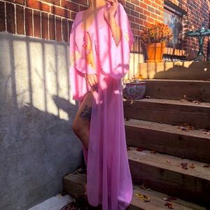 VINTAGE 60s/70s style pink negligee